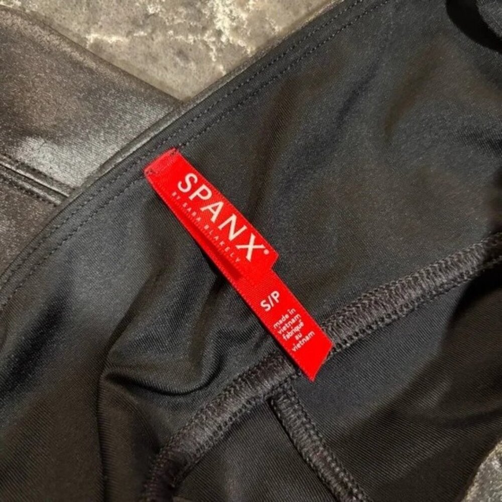 Spanx Faux Leather Leggings - Picture 4 of 6